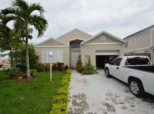 12713 SW 146th Ln, Miami, FL 33186