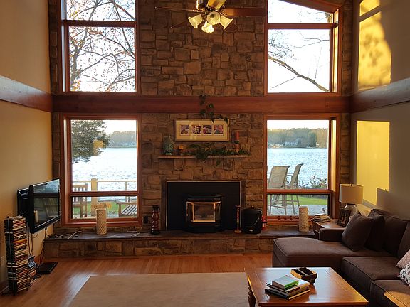 Two Story Great Room 