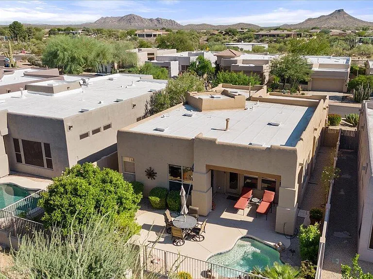 9670 E Chuckwagon Ln — Photo 7