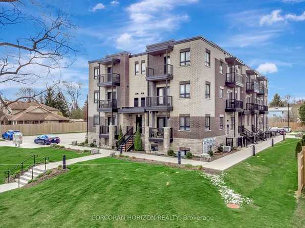 408 Guelph Ave #209, Cambridge, ON N3C 0H3