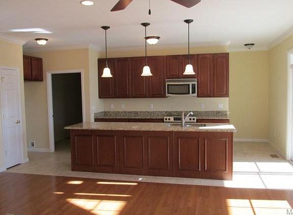 5th image of 185 Meadows Of Wildwood Blvd