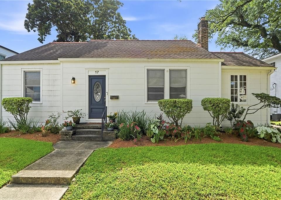 1st image of 17 Beverly Garden Dr