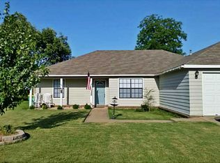 904 Zachary St, Centerton, AR 72719