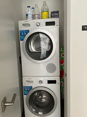 Rented by Bond New York | media 17