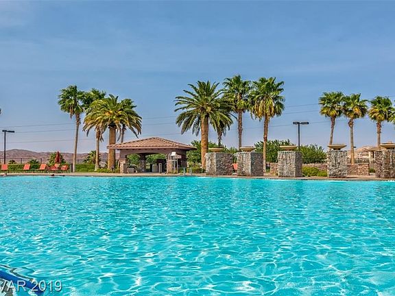 4th image of 240 Punto Di Vista Dr