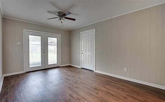 2nd image of 1103 Anthony Dr