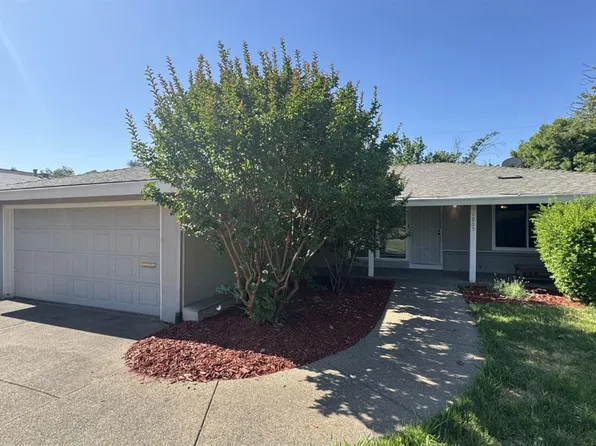 1905 Flowers St, Sacramento, CA 95825
