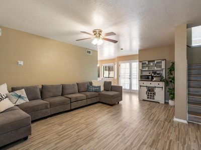12037 Zia Rd NE, Albuquerque, NM, 87123