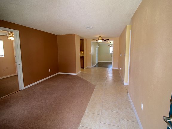 3rd image of 2222 Mateo St