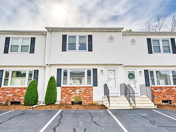 2nd image of 18 Pepin St APT C3