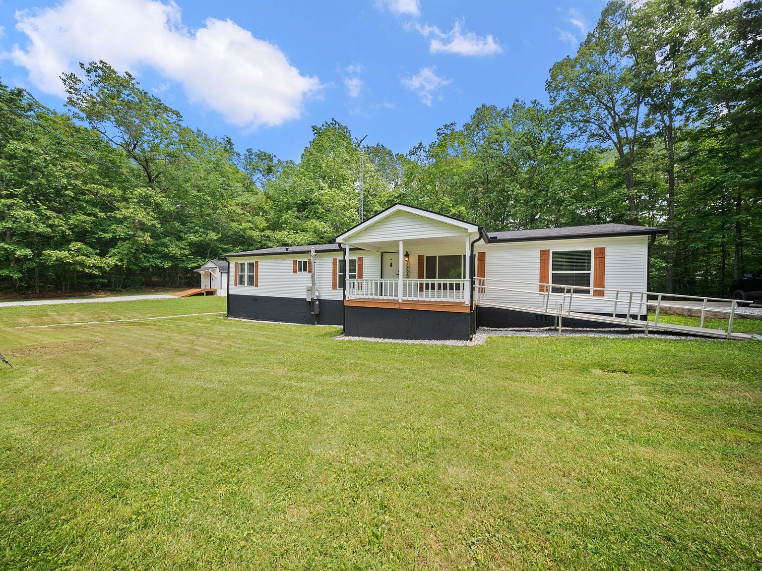 7336 Big Horn Dr, Crossville, TN 38572 | Zillow