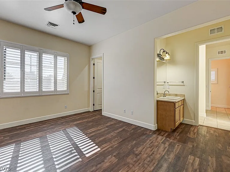 8490 Via De Bellasidra Ct — Photo 59