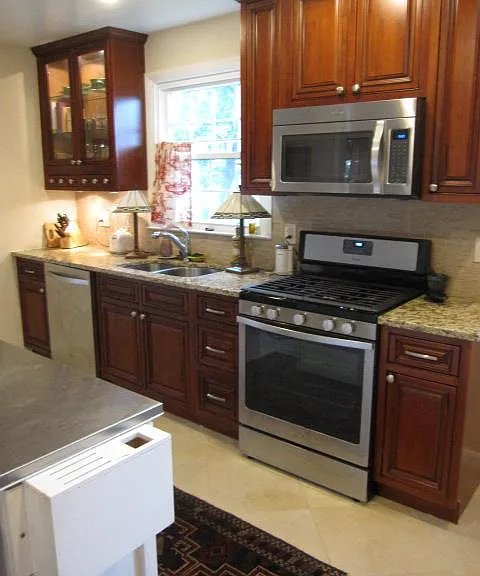 4708 Roland Ave #1 — Photo 1