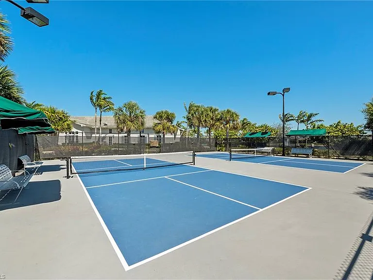 8897 Redonda Dr — Photo 40
