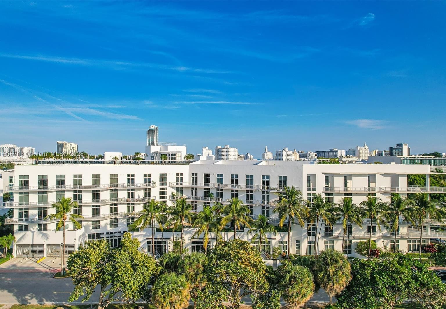 2001 Meridian Ave APT 307