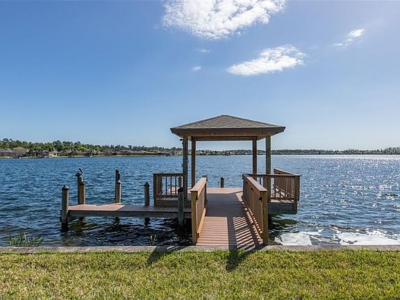 4th image of 16239 Ivy Lake Dr