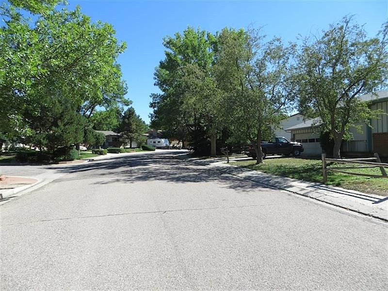 2nd image of 3240 Raindrop Dr