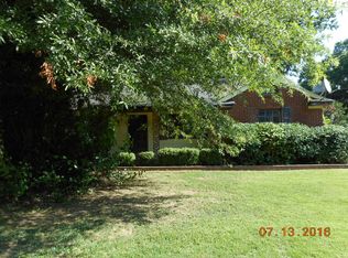 4094 Cottonwood Rd, Memphis, TN 38118