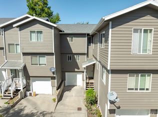 562 Deer Meadow Ct APT 2, Moscow, ID 83843