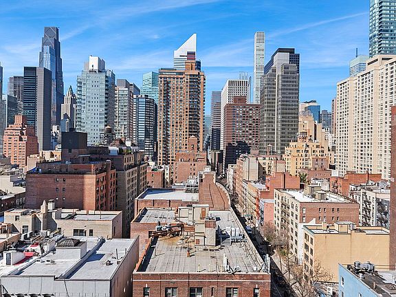 5th image of 400 E 54th St #15CD