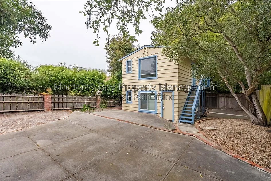 Studio, 1.0 bath, 350 sqft, $1,695 — Photo 4