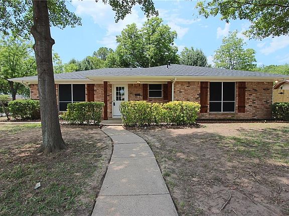 2nd image of 321 Shelly Cir