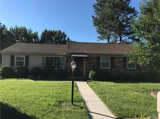 105 Princeton Rd, Colonial Heights, VA 23834