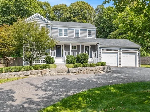 41 Beal St, Hingham, MA 02043