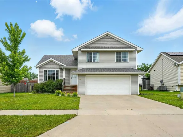 1548 Ashlynd Ct, Iowa City, IA 52240