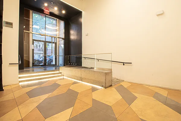 Rented by Oxford Property Group | media 72