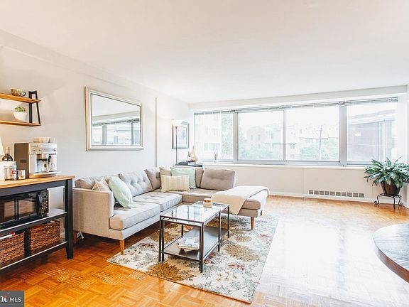 3rd image of 2401 Pennsylvania Ave APT 3C51