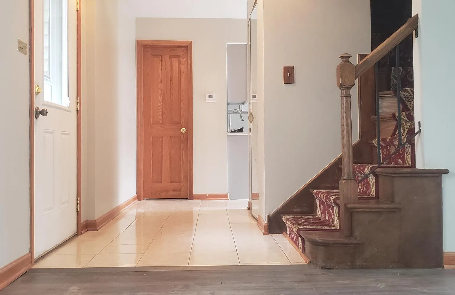 3 bed, 1.5 bath, 1251 sqft, $2,200 — Photo 3