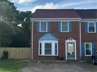 1208 Hillock Xing, Virginia Beach, VA 23455