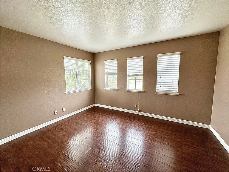 7407 Carrollton Pl — Photo 8