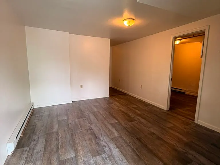 50 Campbell Ave #1 — Photo 10