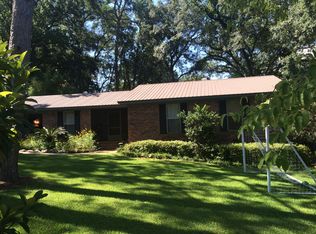1929 Sabra Dr, Tallahassee, FL 32303