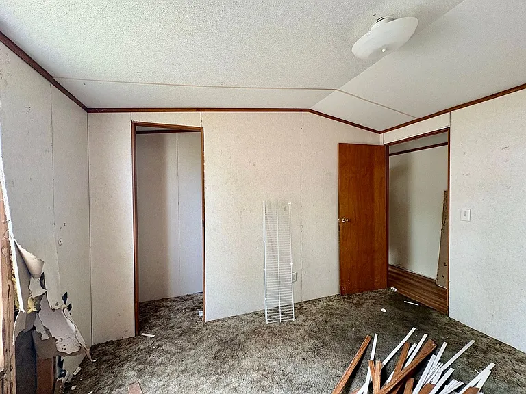 1128 S Gay Ave — Photo 24
