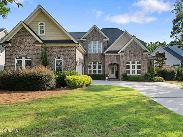 2726 Oak Forest Drive, Southport, NC 28461