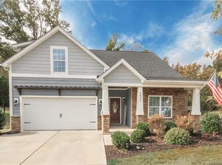 5839 Gatekeeper Ln, Mint Hill, NC 28227