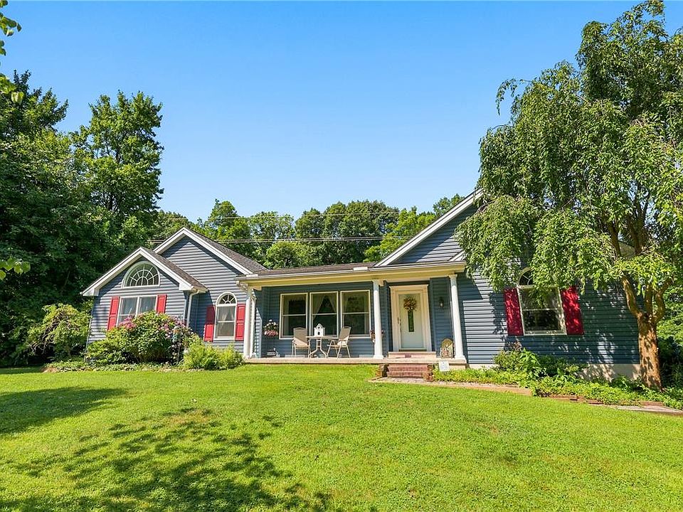 1st image of 6609 Crown Ln