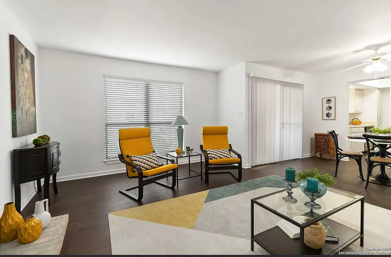 2 bed, 1100 sqft, $1,325 — Photo 4