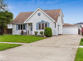 2422 Kerry Winde Dr, New Lenox, IL 60451