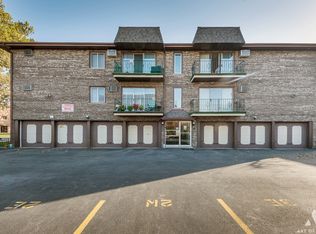 10408 S Mansfield Ave #8, Oak Lawn, IL 60453