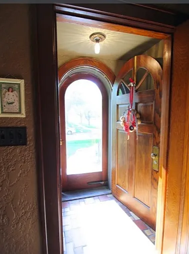 Front Entryway