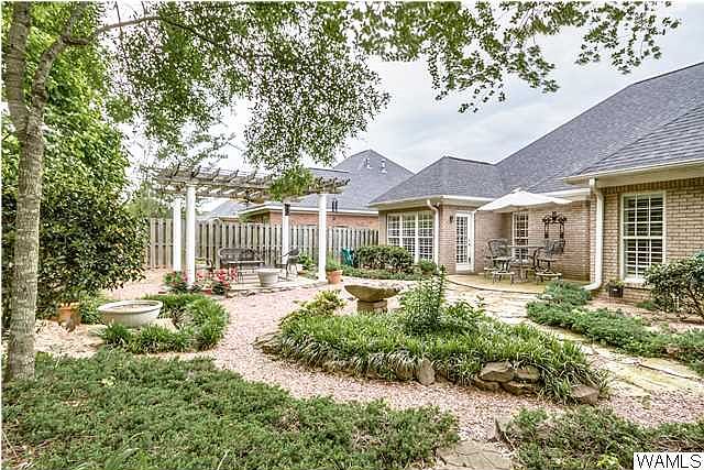 2nd image of 3830 Oak Colony Dr
