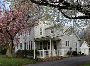 374 Baumgardner Rd, Willow Street, PA 17584