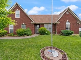 5604 Gum Tree Xing, Jeffersonville, IN 47130 | Zillow