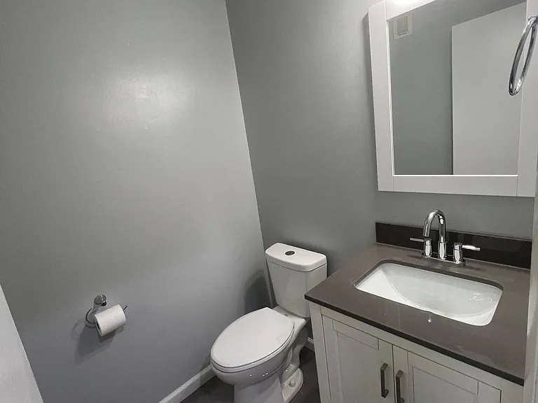 135 Raleigh St — Photo 6