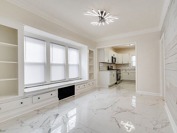 3rd image of 3621 Revere Ct