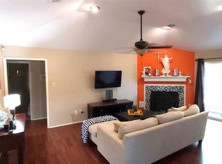 10602 Sashay Dr, Houston, TX 77099